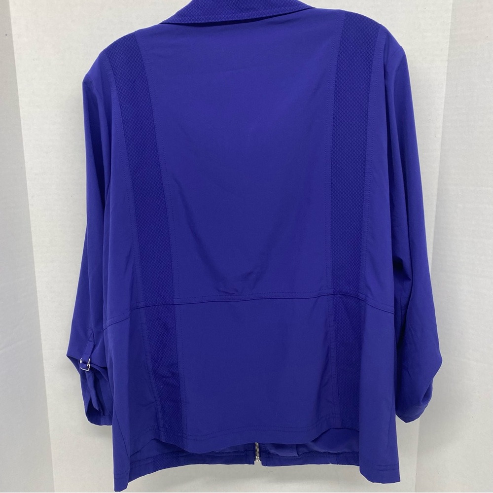 Chicos Zenergy Neema Solid Dobby Jacket Zip Front Pleated Flare Collar Size 2-M - Picture 2 of 14
